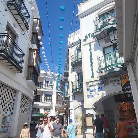 Daire Old-town Nerja, Near The Beach Nerja